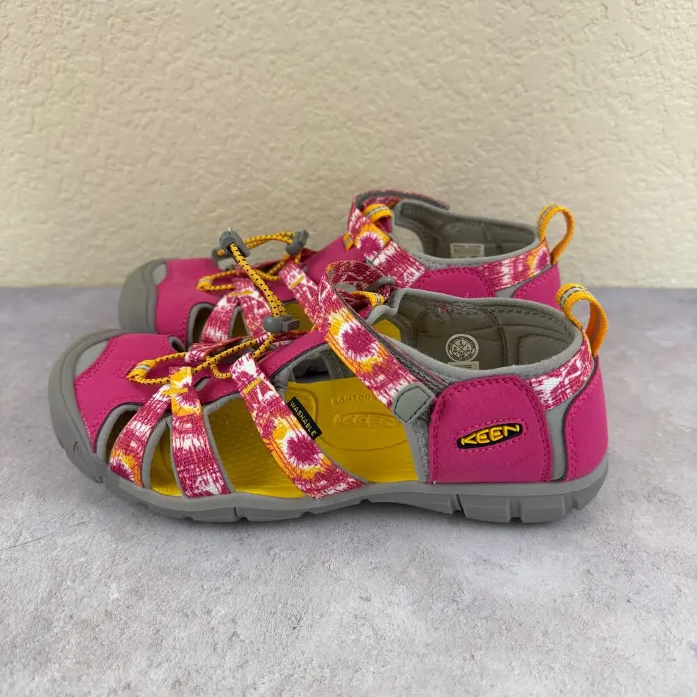 KEEN Moxie Sandals Girls Youth Size 6 Pink Yellow Water Shoes Closed Toe 1026320